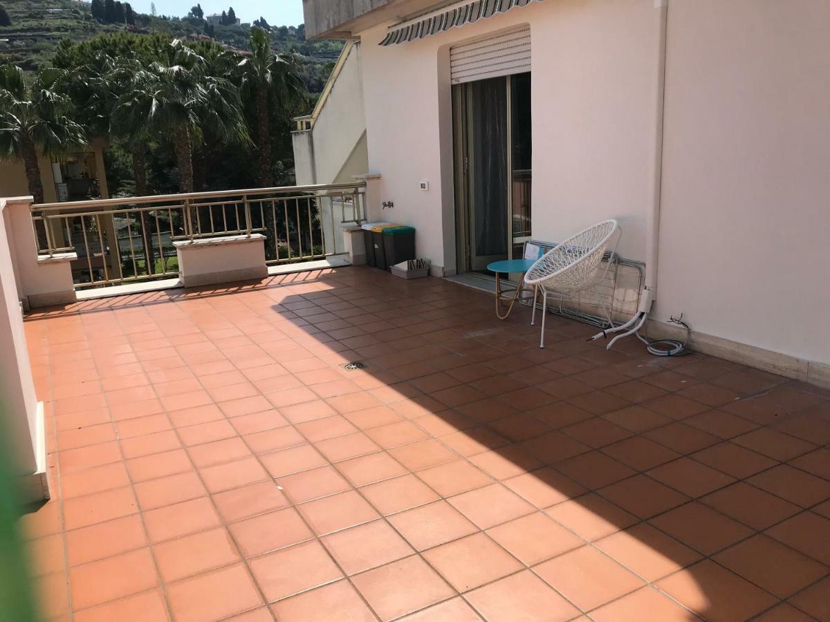 Il Giglio Apartment Bordighera Exterior foto